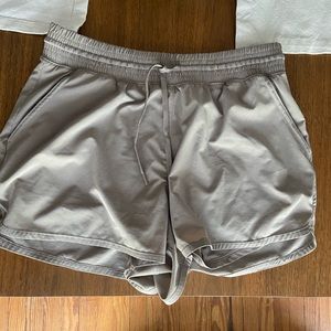 Abercrombie & Fitch Ypb athletic shorts L